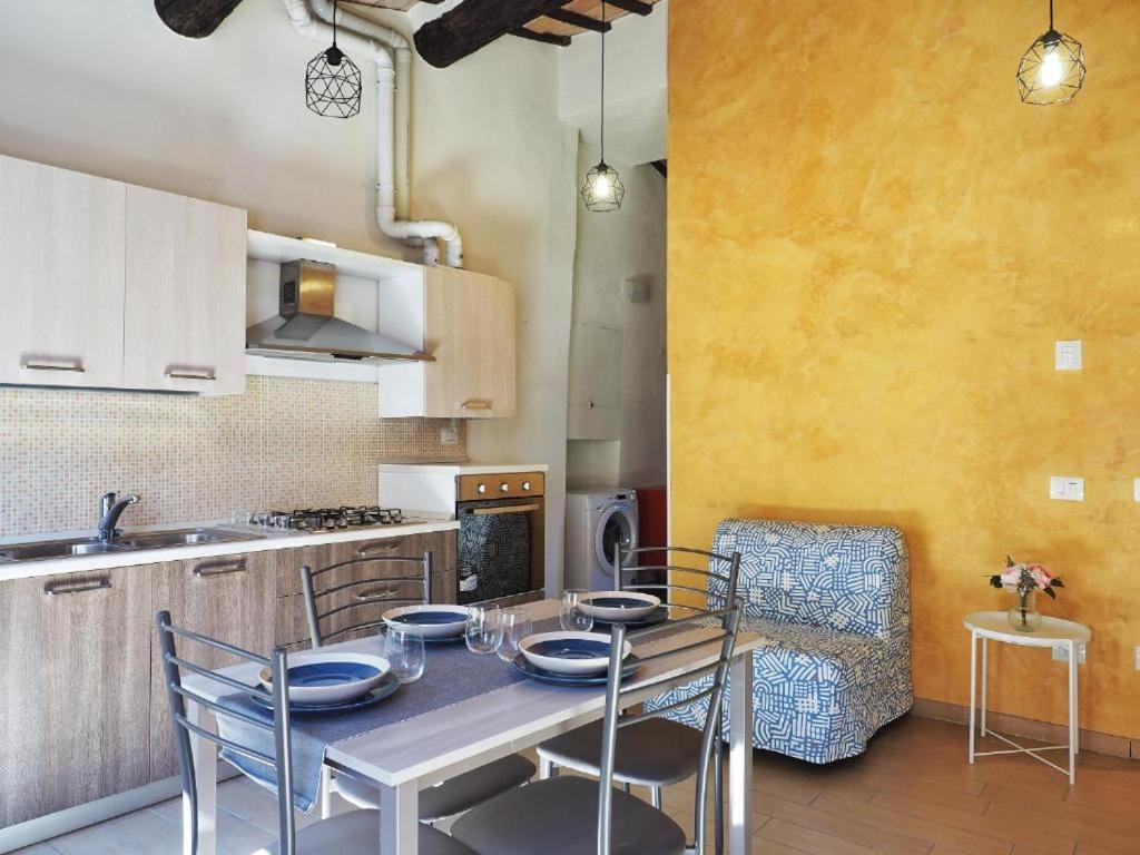 Contrada House By Francigenaapartments Siena Bagian luar foto
